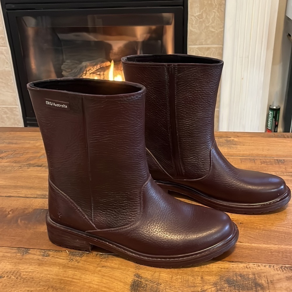 Emu Kerie Australia rubber waterproof boots, size 7 women, color Wine - Picture 3 of 14
